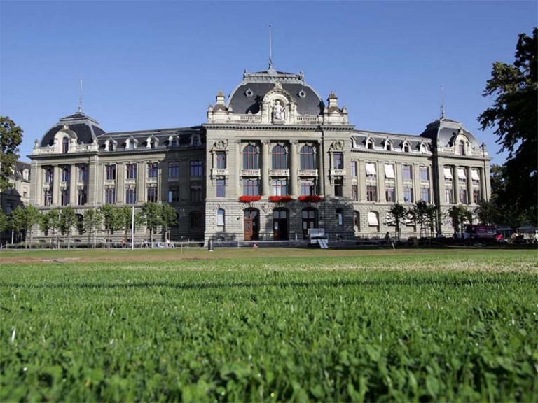 Hauptgebäude der Universität Bern